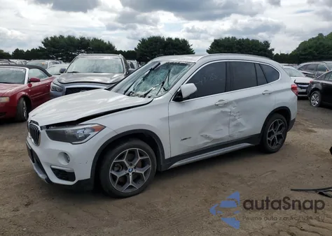 2018 BMW X1 xDrive28I z USA, uszkodzony, nr VIN WBXHT3C39J5F91943